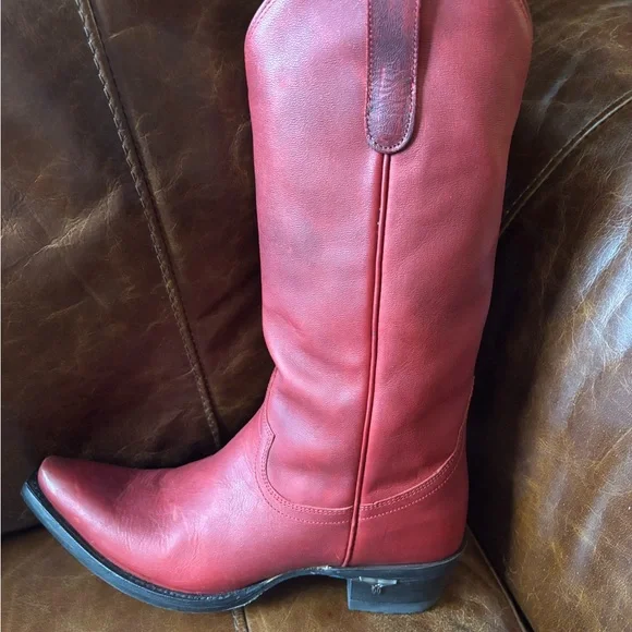 Lane Boots - Picture 2 of 3